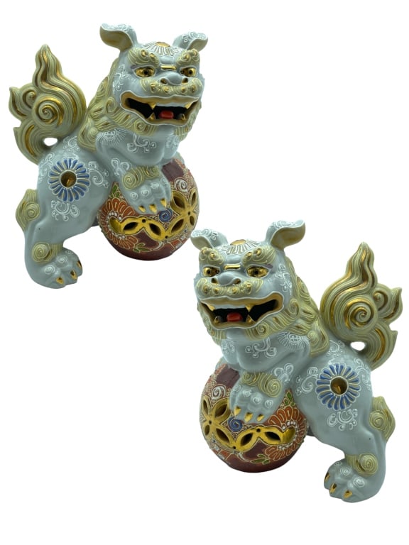 VINTAGE HAND PAINTED PORCELAIN FOO DOGS (PAIR) (1 of 7)