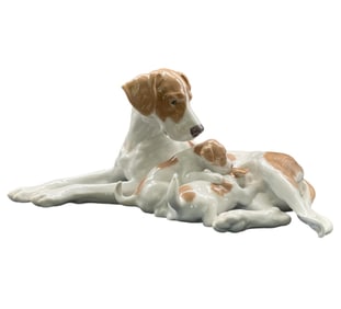 BING & GRONDAHL PORCELAIN POINTERS FIGURINE  #2111