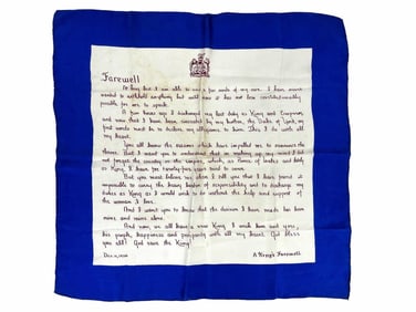 VINTAGE DUCHESS OF WINDSOR SILK HANDKERCHIEF 18"