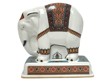 WEDGWOOD NOAH'S ARK ELEPHANT FIGURINE 5"