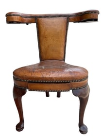 EIGHTEENTH CENTURY ENGLISH COCK FIGHTING CHAIR
