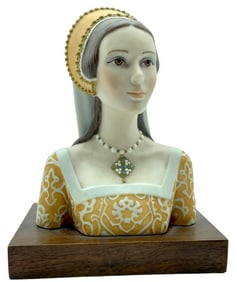 GOEBEL BY LASZLO ISPANKY PORCELAIN STATUE 8"