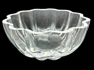 VINTAGE CRYSTAL THICK CUT CLEAR GLASS BOWL 5"