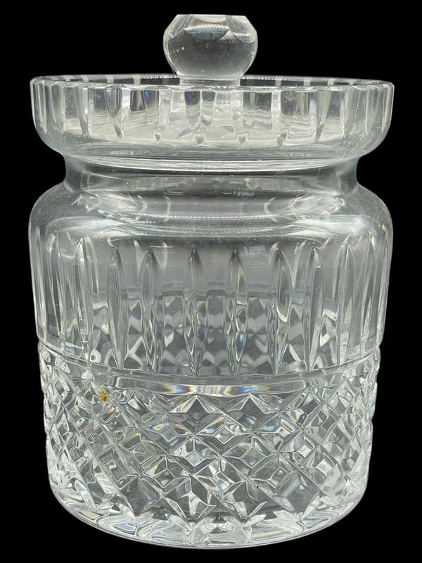 WATERFORD LISMORE CRYSTAL BISCUIT BARREL 6": WATERFORD LISMORE CRYSTAL BISCUIT BARREL JAR-6" APPROX-VERY GOOD PRE OWNED CONDITION-DP41024