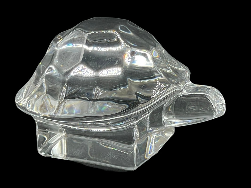 ORREFORS CRYSTAL ART GLASS TURTLE 4": ORREFORS CRYSTAL ART GLASS TURTLE FIGURINE-4" APPROX-VERY GOOD PRE OWNED CONDITION-DP41024