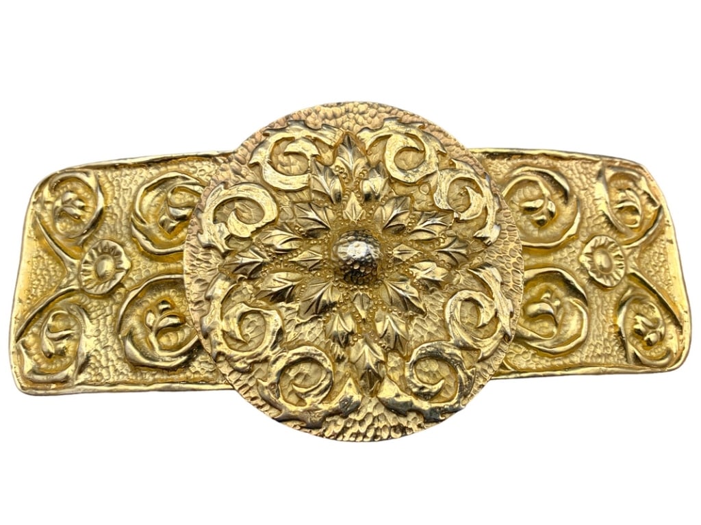 LARGE VINTAGE BELT BUCKLE ALEXIS KIRK: SHOWSTOPPER LARGE VINTAGE BELT BUCKLE BY ALEXIS KIRK-VERY GOOD VINTAGE PRE OWNED CONDITIONBD4824STFRT