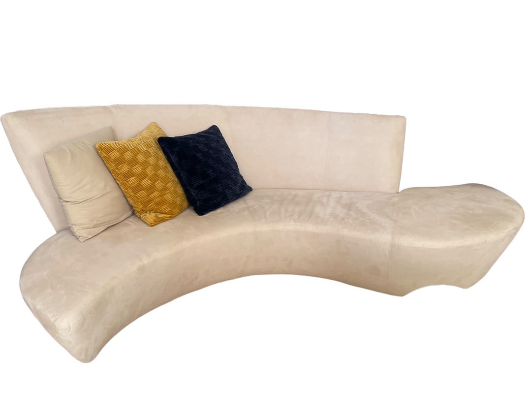 VLADIMIR KAGAN STYLE MODERN BILBOA SOFA 96" (1 of 5)