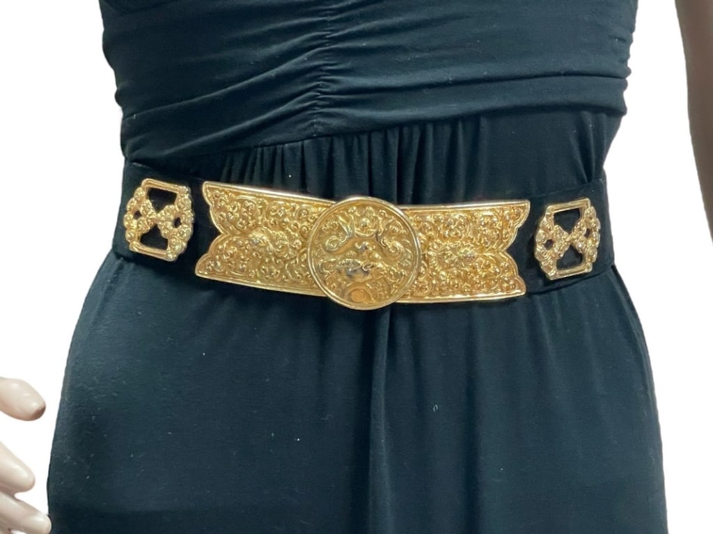 VINTAGE JUDITH LEIBER VELVET AND GOLD BELT: VINTAGE JUDITH LEIBER VELVET AND GOLD BELT -34"L FROM LEE'S COLLECTION -BOX 12