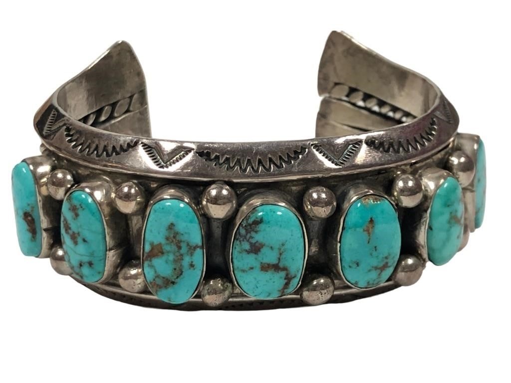 NAVAJO STERLING & TURQUOISE OLD PAWN BRACELET (1 of 2)