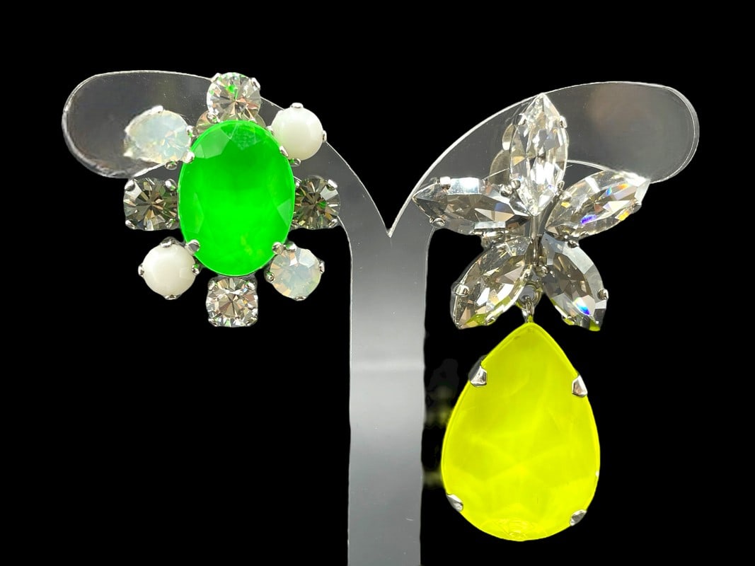 NEW! PHILIPPE FERRANDIS NEON CLIP BACK EARRINGS (1 of 8)