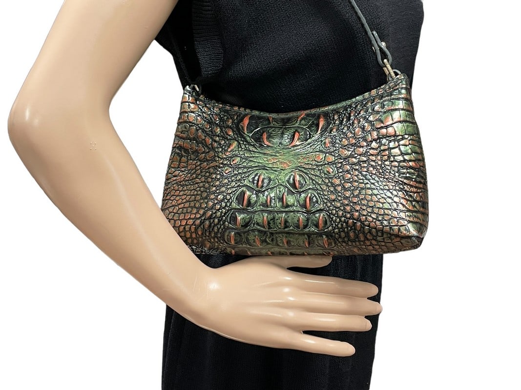 BRAHMIN CROCODILE EMBOSSED LEATHER PURSE (1 of 8)