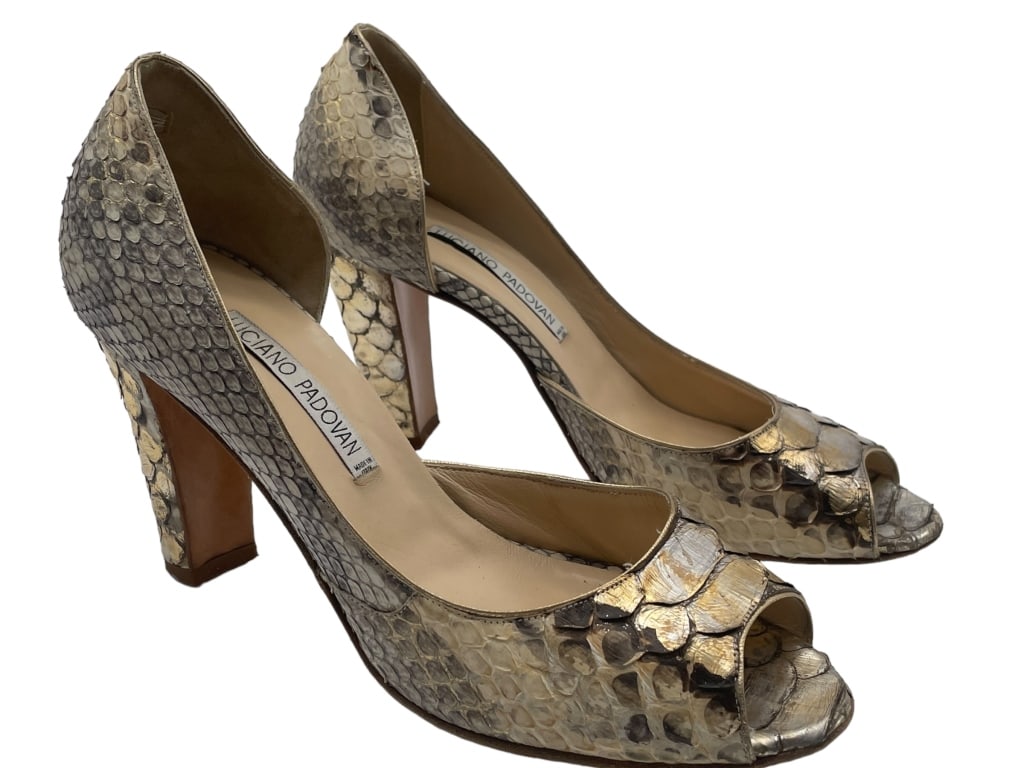 LUCIANO PADOVAN GOLD SNAKE SKIN LEATHER HEELS: LUCIANO PADOVAN GOLD SNAKE SKIN LEATHER PEEP TOE HEELS -VERY GOOD PREOWNED CONDITION -SIZE 38 1/2