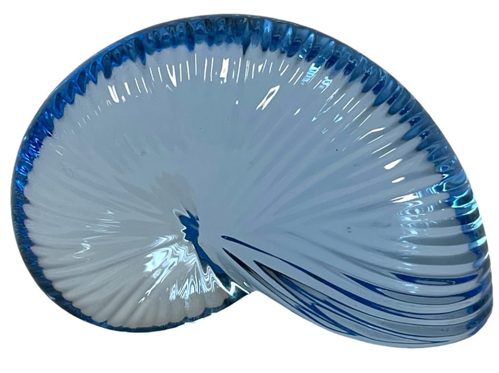 BACCARAT FRANCE NEMO CORNFLOWER BLUE SHELL (1 of 6)