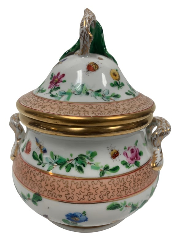 ROYAL COPENHAGEN FLORA DANICA SOUP TUREEN (1 of 3)