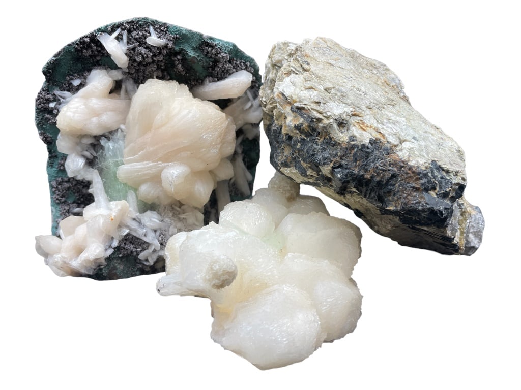 GEODE CRYSTAL/QUARTZ GREY COLLECTION (1 of 5)