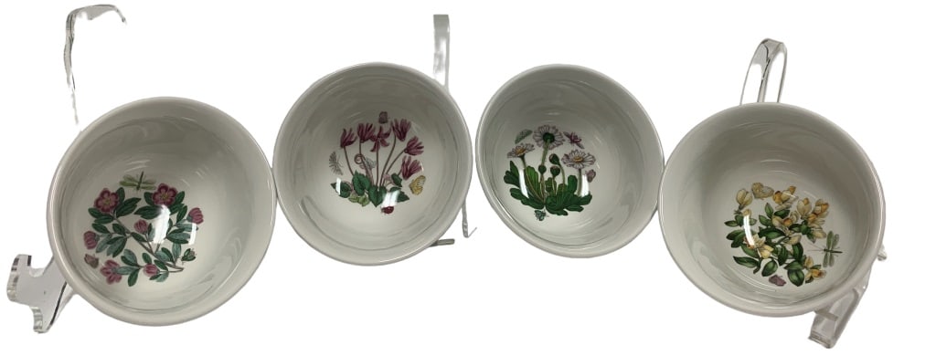 SET OF PORTMEIRION BOTANIC GARDEN SMALL BOWLS: PORTMEIRION BOTANIC GARDEN SMALL LOW BOWLS CYCLAMEN FLORAL MOTIF-SET OF 4 -DIAMETER: 3.75IN-HAND PAINTED-