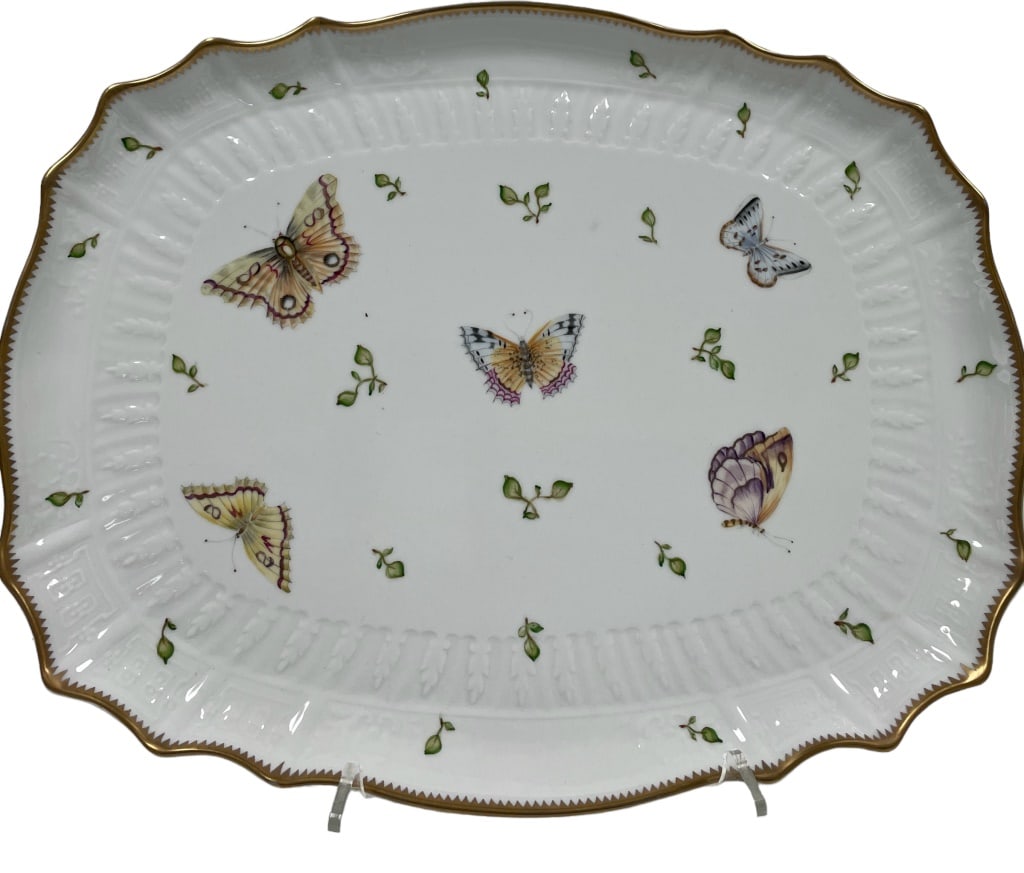 ANNA WEATHERBEY BUTTERFLY SERVING PLATTER (1 of 3)