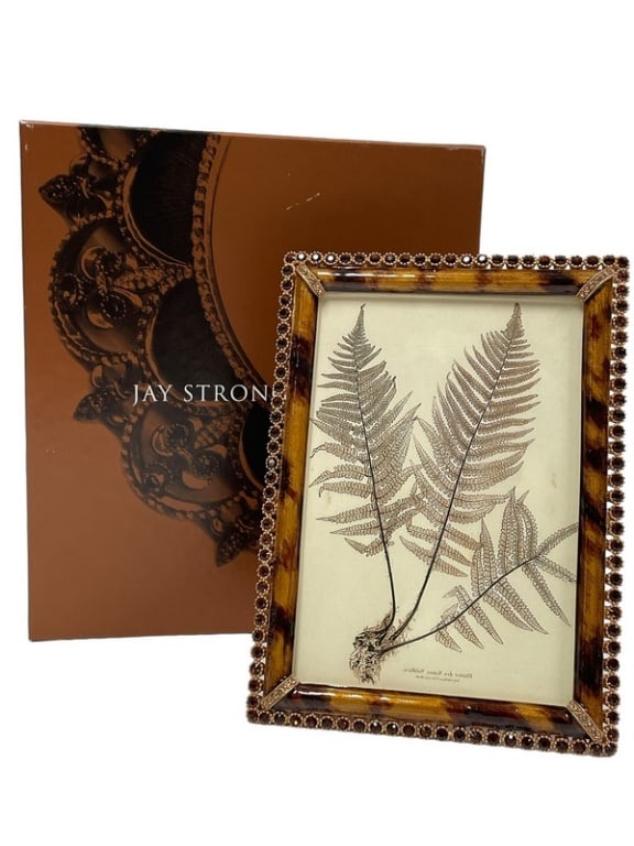 NEW JAY STRONGWATER ENAMEL AND STONE EDGE FRAME 6": NEW JAY STRONGWATER ENAMEL AND STONE EDGE FRAME -6" X 4" -1 OF 2 AVAILABLE -NEW IN BOX! Bidders may pick up their items from the auction-house or have their items shipped. Some items qualify for in-ho