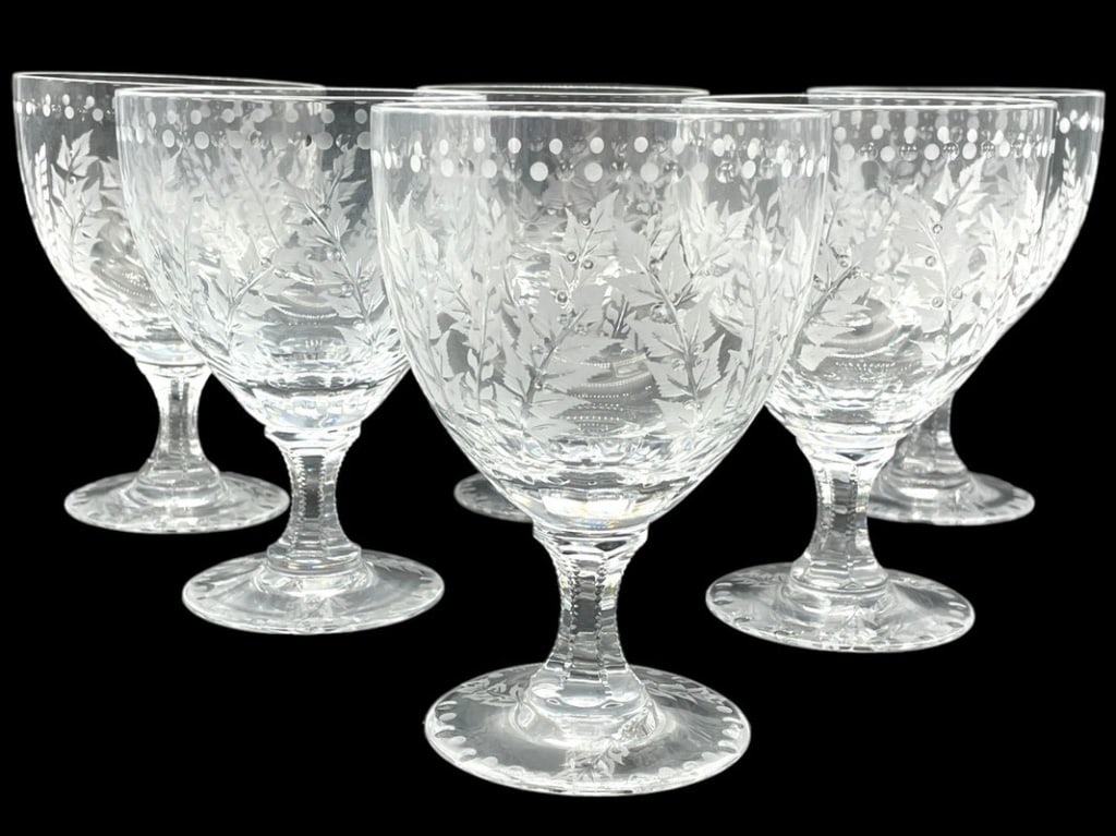 6 WILLIAM YEOWARD CRYSTAL FERN GOBLET GLASSES 110Z: SET OF 6 WILLIAM YEOWARD ECTCHED CRYSTAL LARGE FERN LARGE WINE GLASSES -2 OF 2 SETS AVAILABLE -5.75" -11 OZ. APPROX Bidders may pick up their items from the auction-house or have their items shipped.