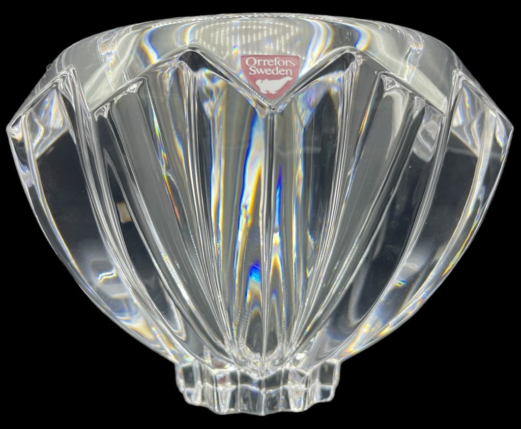 6.5"ORREFORS ZODIAC GLASS BOWL (1 of 5)