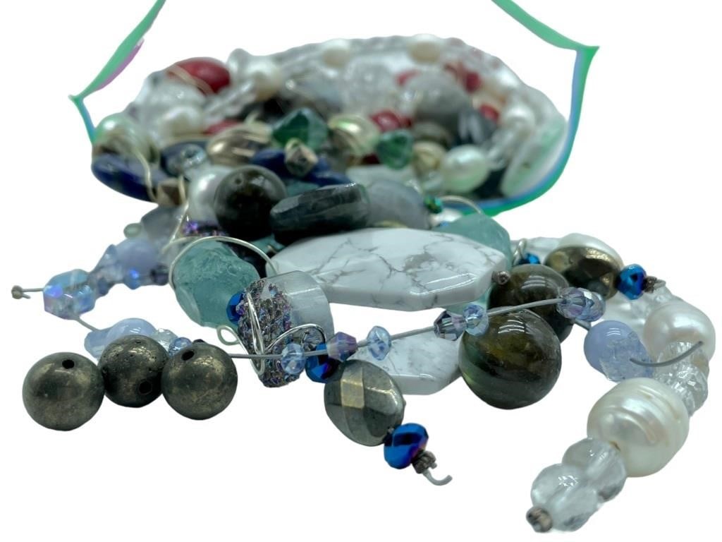 ASSORTED SEMI-PRECIOUS GEMSTONE BEADS (1 of 2)