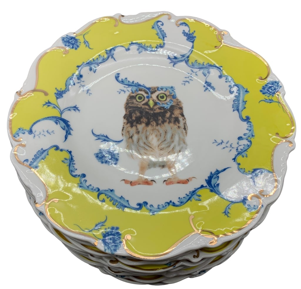 NATURE TABLE LOU ROTA  HANDPAINTED OWL PLATES (1 of 5)