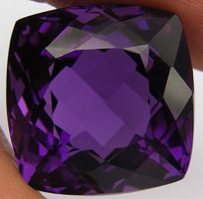 18.85 CT. DEEP PURPLE AMETHYST GEMSTONE $630