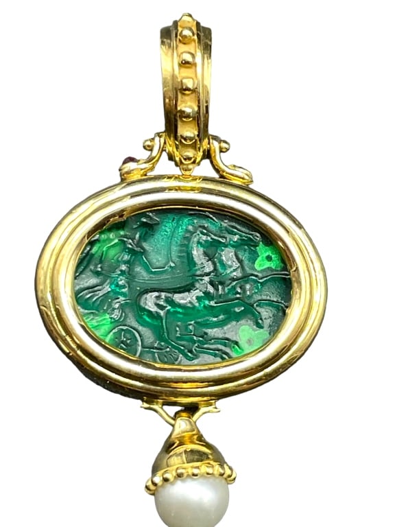 18K YELLOW GOLD GREEN GLASS INTAGLIO ENHANCER: 18K YELLOW GOLD GREEN GLASS INTAGLIO ENHANCER -7.5MM CULTURED PEARL -VERY GOOD CONDITION Bidders may pick up their items from the auction-house or have their items shipped. Some items qualify for in-h