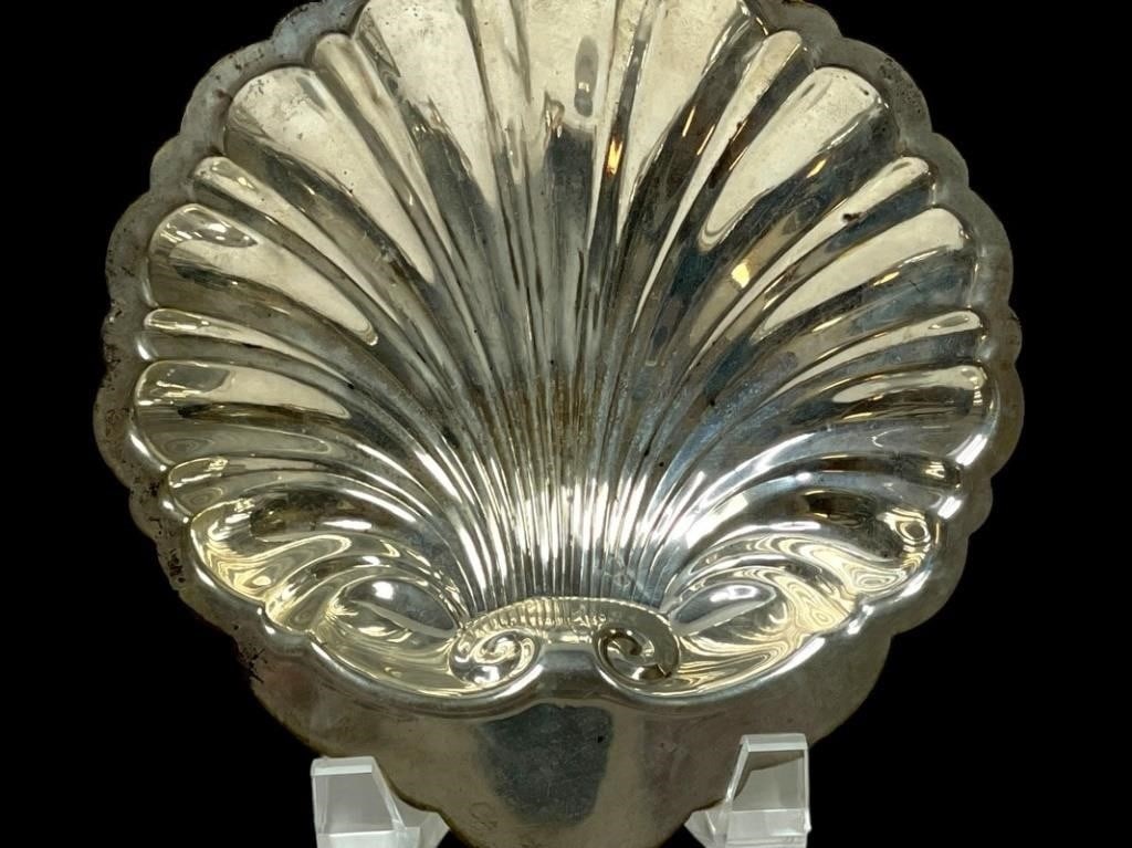GORHAM STERLING SCALLOPED SHELL TRINKET  DISH 164G (1 of 5)
