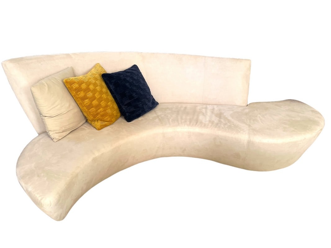 VLADIMIR KAGAN STYLE MODERN BILBOA SOFA 96" (1 of 10)