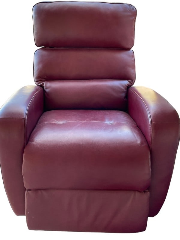 CONTAMPORARY RED LEATHER POWER RECLINER 41" (1 of 5)