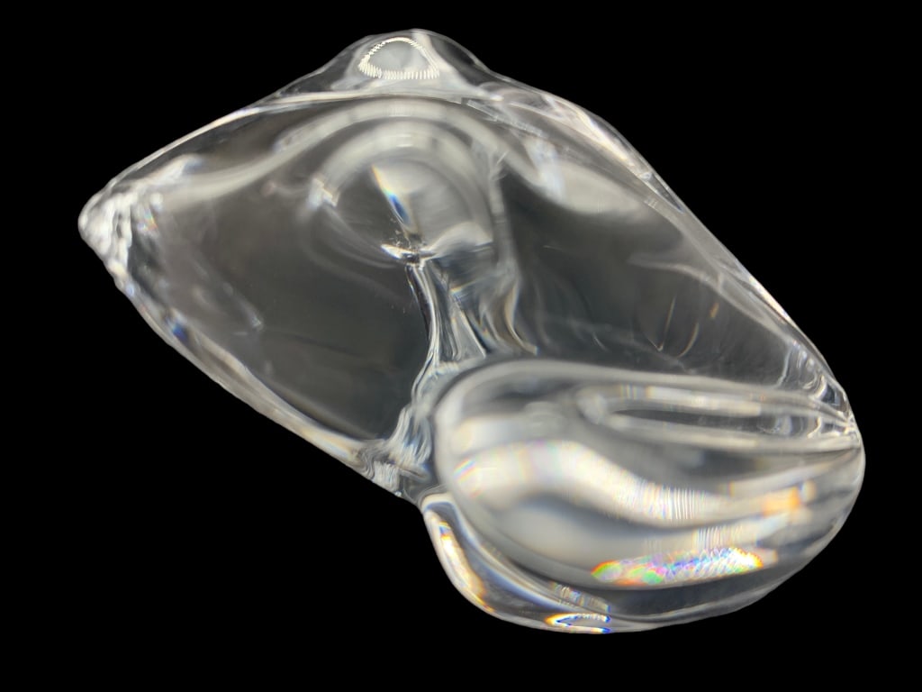 VTG BACCARAT CRYSTAL FROGS: VTG BACCARAT CRYSTAL FROGS PLACE OF ORIGIN: FRANCE -HEIGHT: 3IN -WIDTH:2IN -JH060524 Bidders may pick up their items from the auction-house or have their items shipped. Some items qualify for i