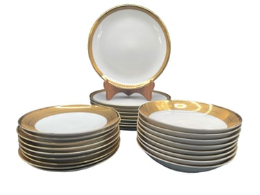 MIKASA RIDGE GOLD CHINA DINNER SERVICE