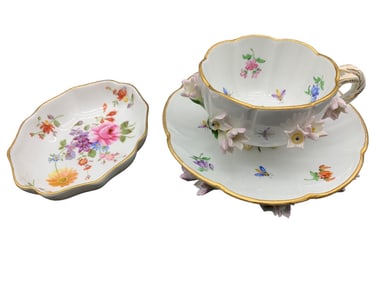 MEISSEN PORCELAIN DEMITASSE SET