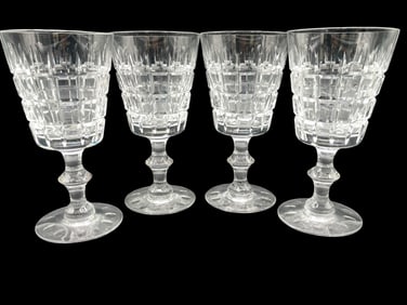 SET OF 4 1950'S CRYSTAL WINE GLASSES