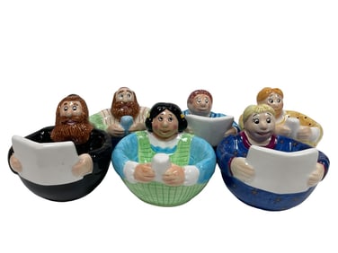 SET OF 6 VINTAGE FAMILY CUPS