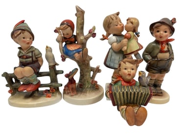 LOT OF 5 W.GOEBEL ANTIQUE HUMMEL FIGURINES