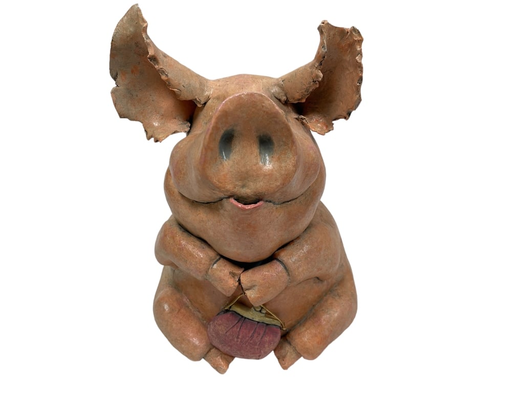 POTTERY PIG HOLDING PURSE SCULPTURE: POTTERY PIG HOLDING PURSE SCULPTURE -ITEM CONDITION PRE-OWNED GOOD -MA070324