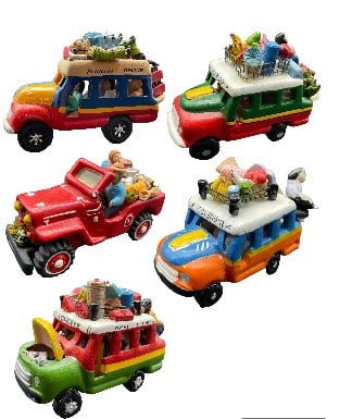 COLOMBIA FOLK ART CLAY HAND CRAFTED POTTERY: COLOMBIA FOLK ART CLAY HAND CRAFTED POTTERY - SET OF 5 DIFFERENT DESIGNS - TERRACOTA POTTERY - SEE PHOTOS FOR SIZES - VERY GOOD PRE OWNED CONDITION - CW41724GLRY