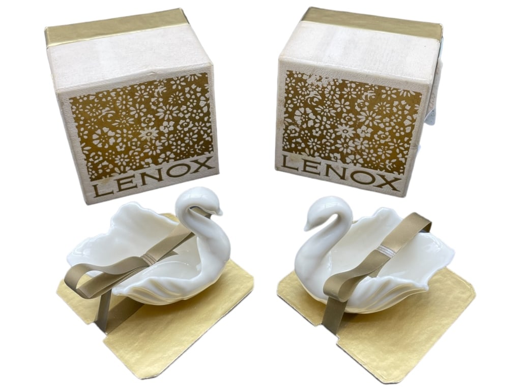 LENOX CHINA MINIATURE SWAN WITH BOX SET OF 4 (1 of 6)