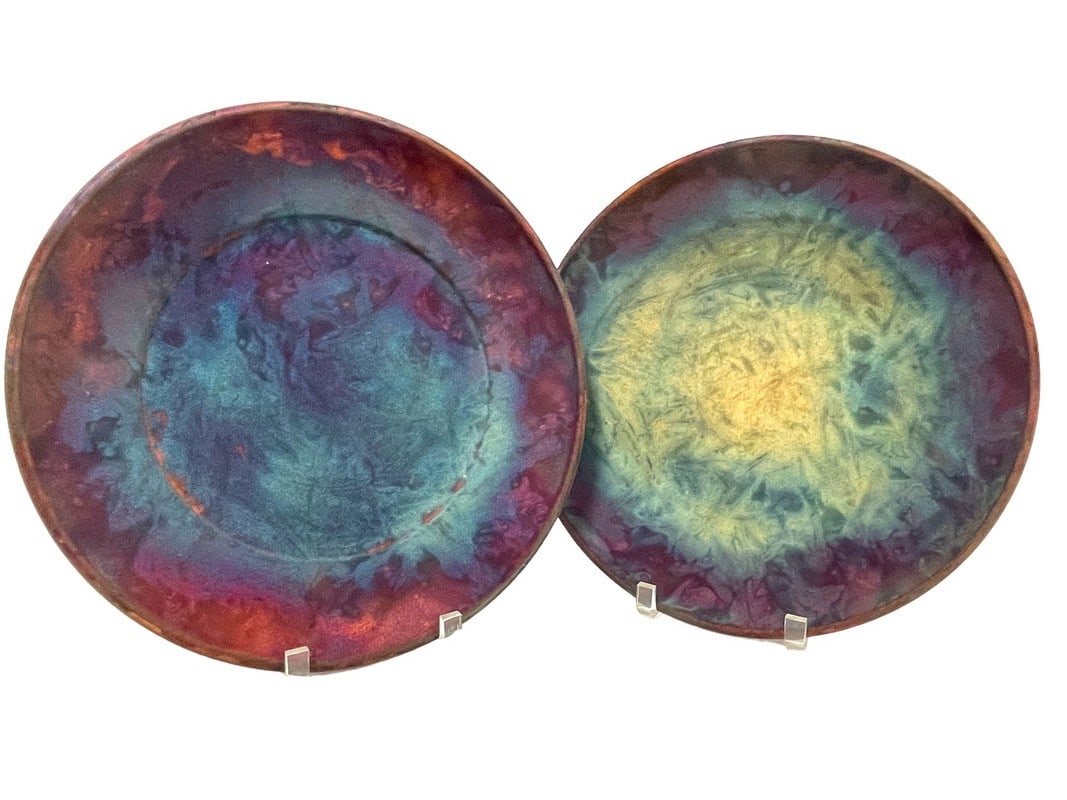 PAIR OF RAKU POTTERY CHARGER PLATES 13": PAIR OF RAKU POTTERY CHARGER PLATES -13" APPROX EACH -VERY GOOD PRE OWNED CONDITION -DP52124 Bidders may pick up their items from the auction-house or have their items shipped. ***All items mus