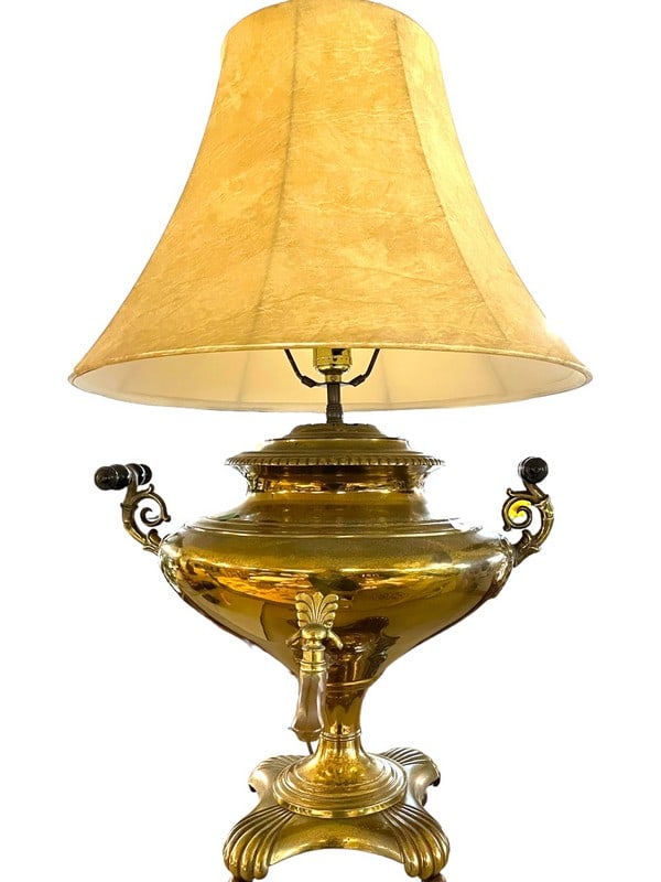 VINTAGE BRASS SAMOVAR TABLE LAMP 28" (1 of 2)
