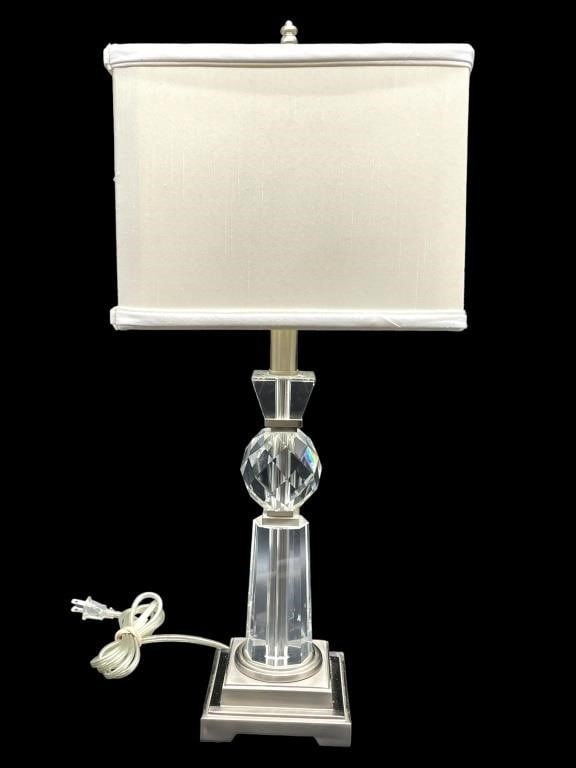 QUOIZEL CRYSTAL TABLE LAMP 25" (1 of 2)