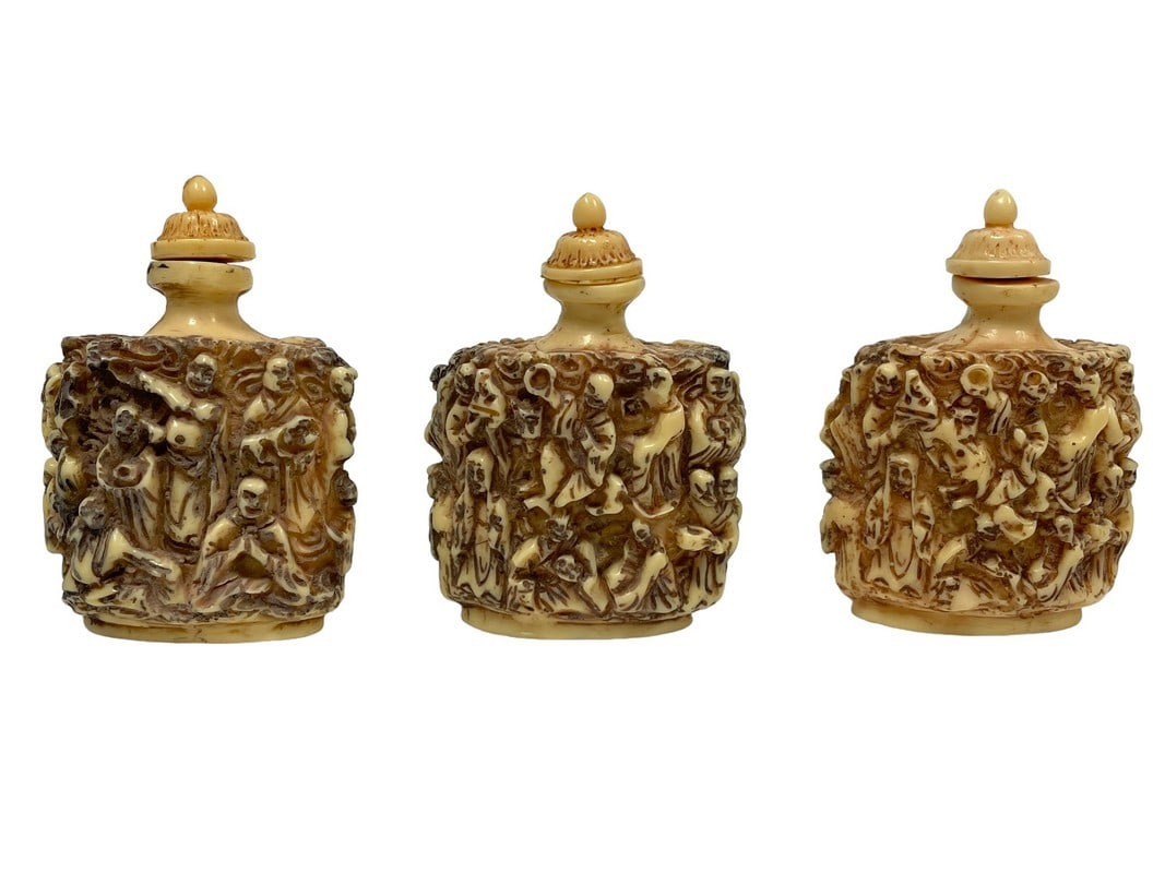 3 VINTAGE CHINESE CARVED SNUFF BOTTLES (1 of 3)