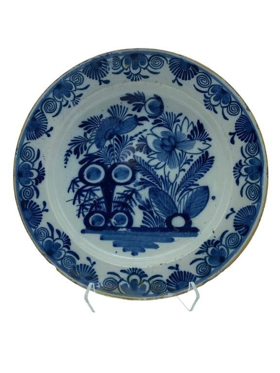 ANTIQUE BLUE / WHITE DUTCH DELFT CHARGER (1 of 3)