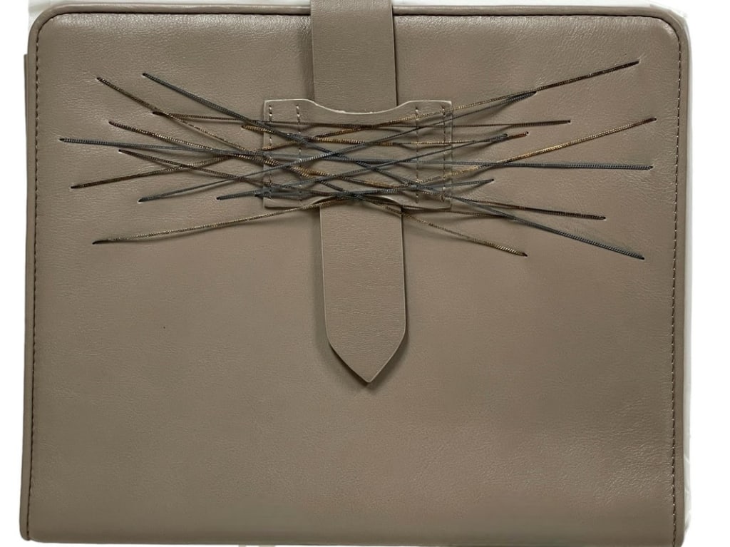 NEW! ROSE BECK WIEN GREY LEATHER IPAD COVER 10" (1 of 8)