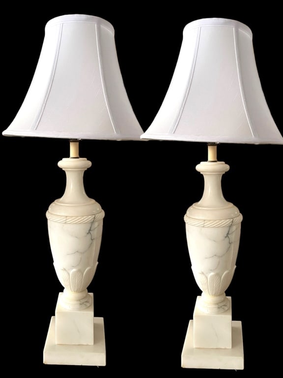 PAIR OF REGENCY STYLE ALABASTER TABLE LAMPS 29" (1 of 11)