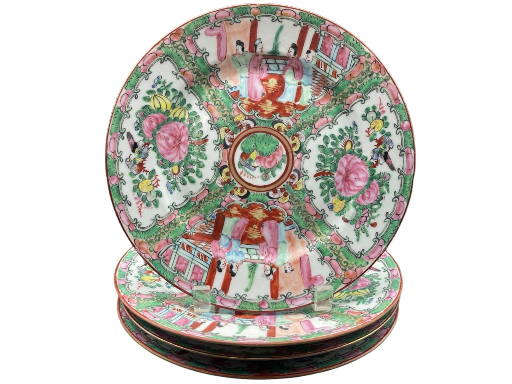 LOT OF 4 CHINESE ROSE MEDALLION DINNER PLATE SET (1 of 4)