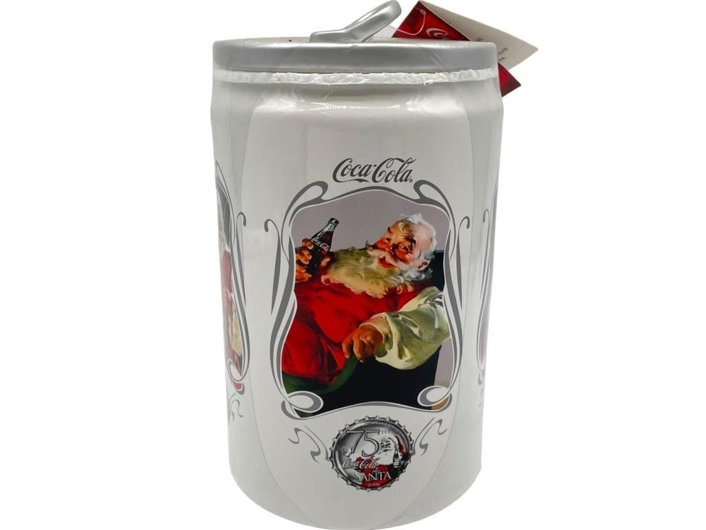 NEW! COCA-COLA CAN ORNAMENT: NEW! COCA-COLA CAN ORNAMENT -ITEM PRE-OWNED CONDITION VERY GOOD -MA071624