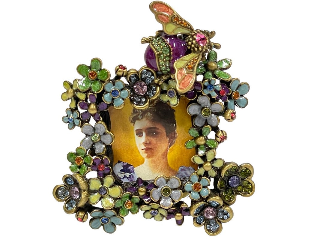 NEW JAY STRONGWATER ENAMEL FRAME W BEE BROOCH 2" (1 of 5)